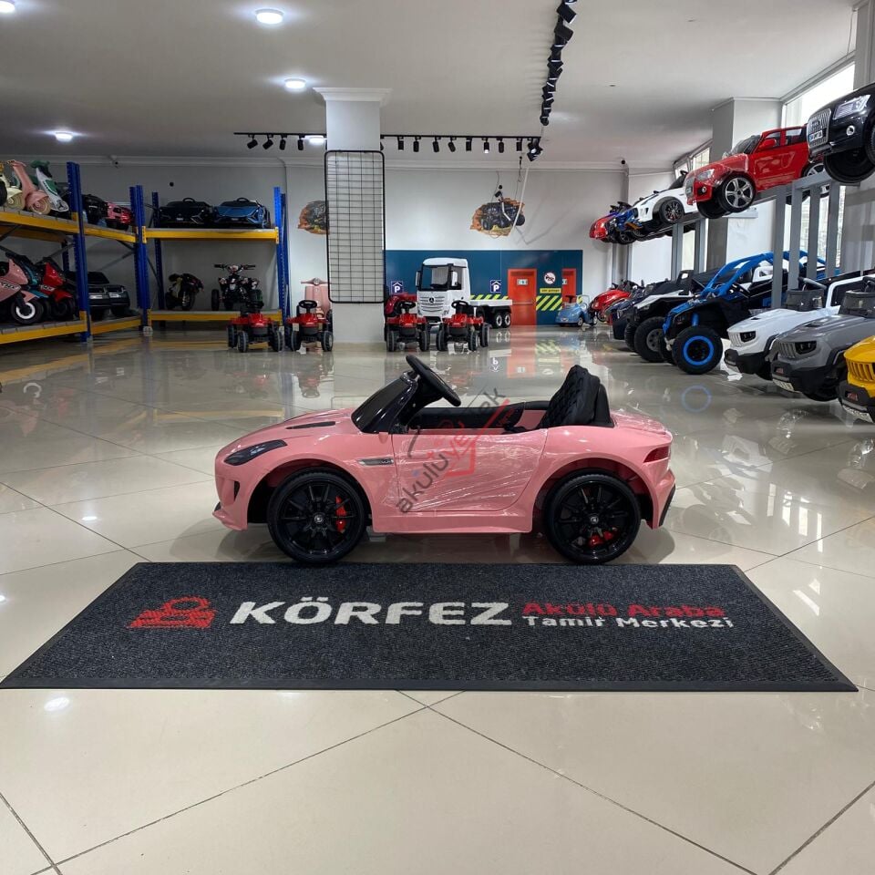 442 COUGAR AKÜLÜ ARABA 12V KUMANDALI -  pembe