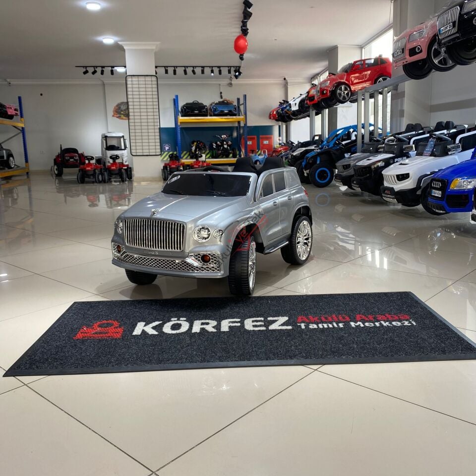 kar Boss GT GRİ Uzaktan Kumandalı 4X2 12 VOLT Akülü Araba(97-053)