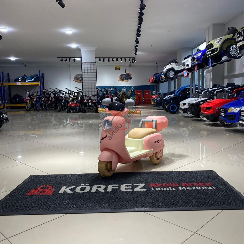 Wespina Kumandalı Akülü Motor 6V pembe