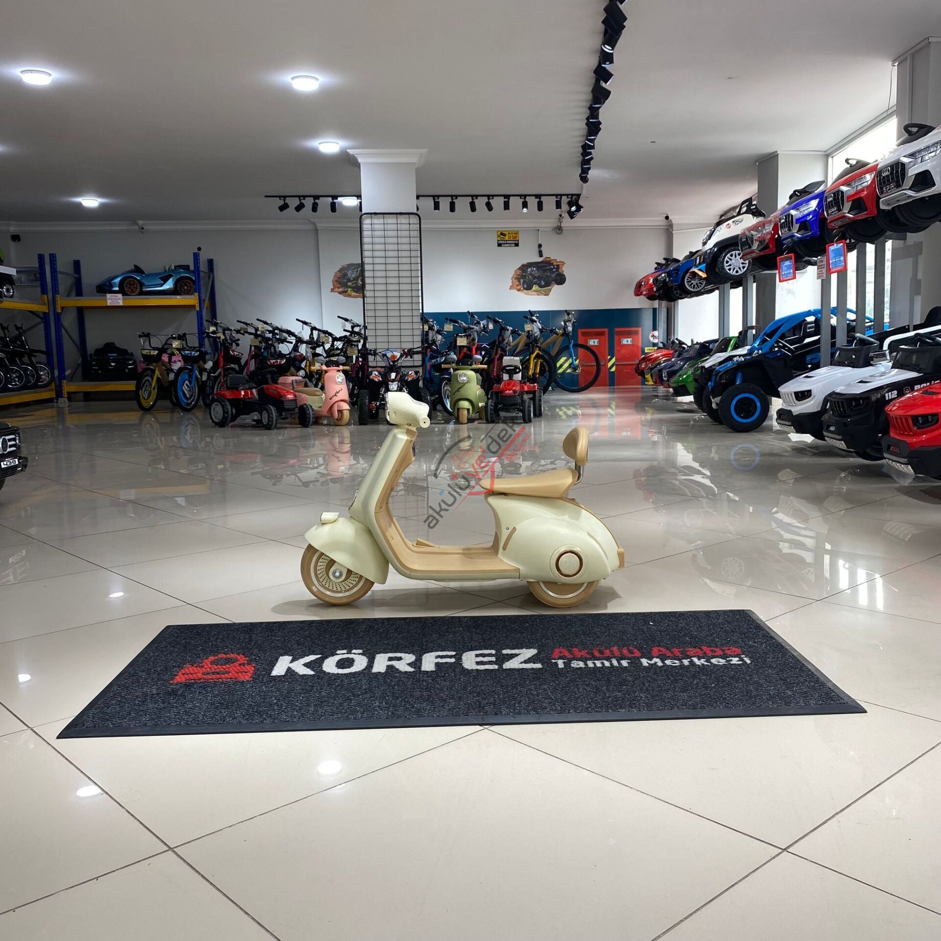 MİNİ VESPA 12V
