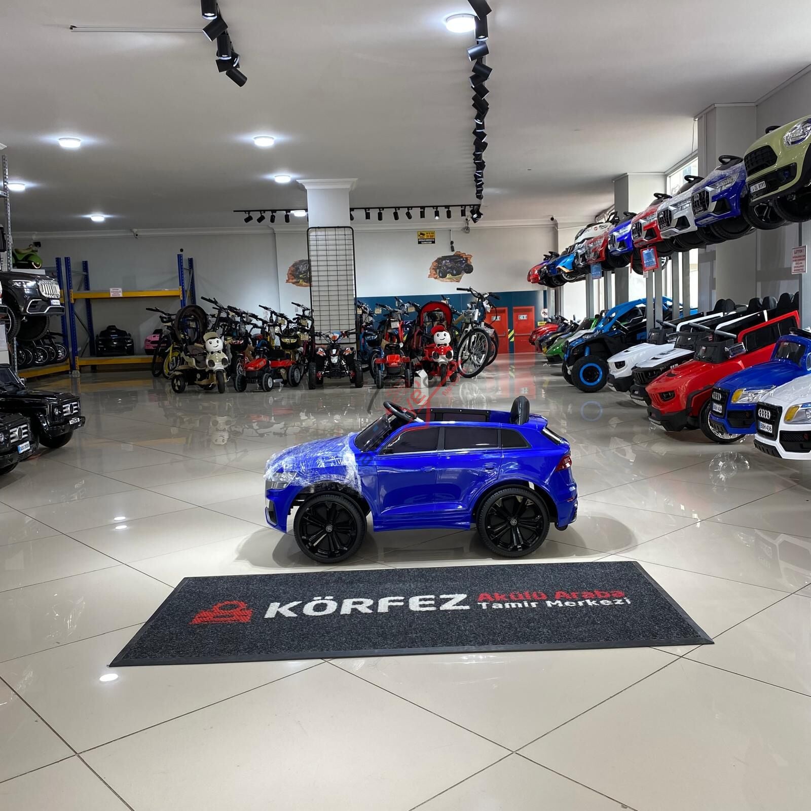 Babyhope Sportpower Akülü Araba 12v 445 Mavi