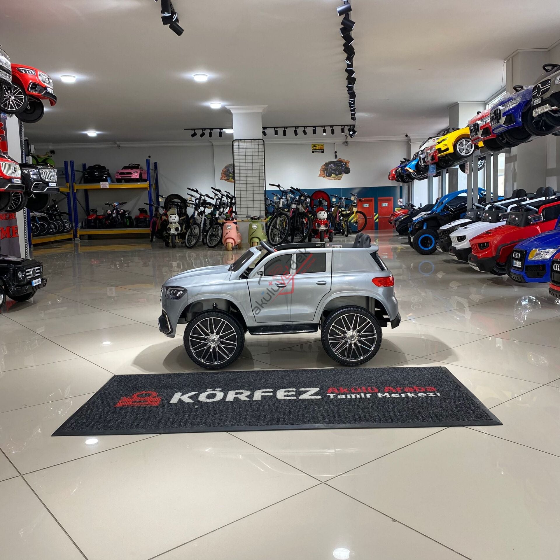 AKAR BOLD GRİ