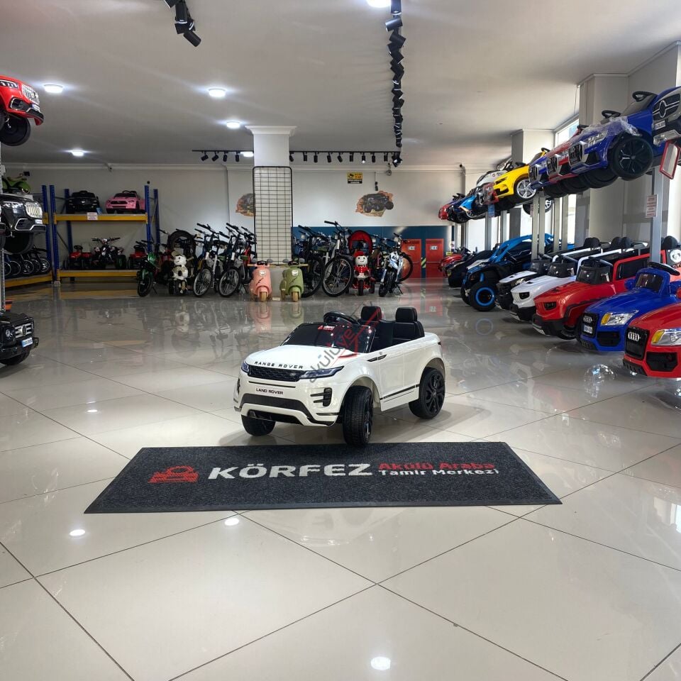 LİSANSLI RANGE ROVER BEYAZ