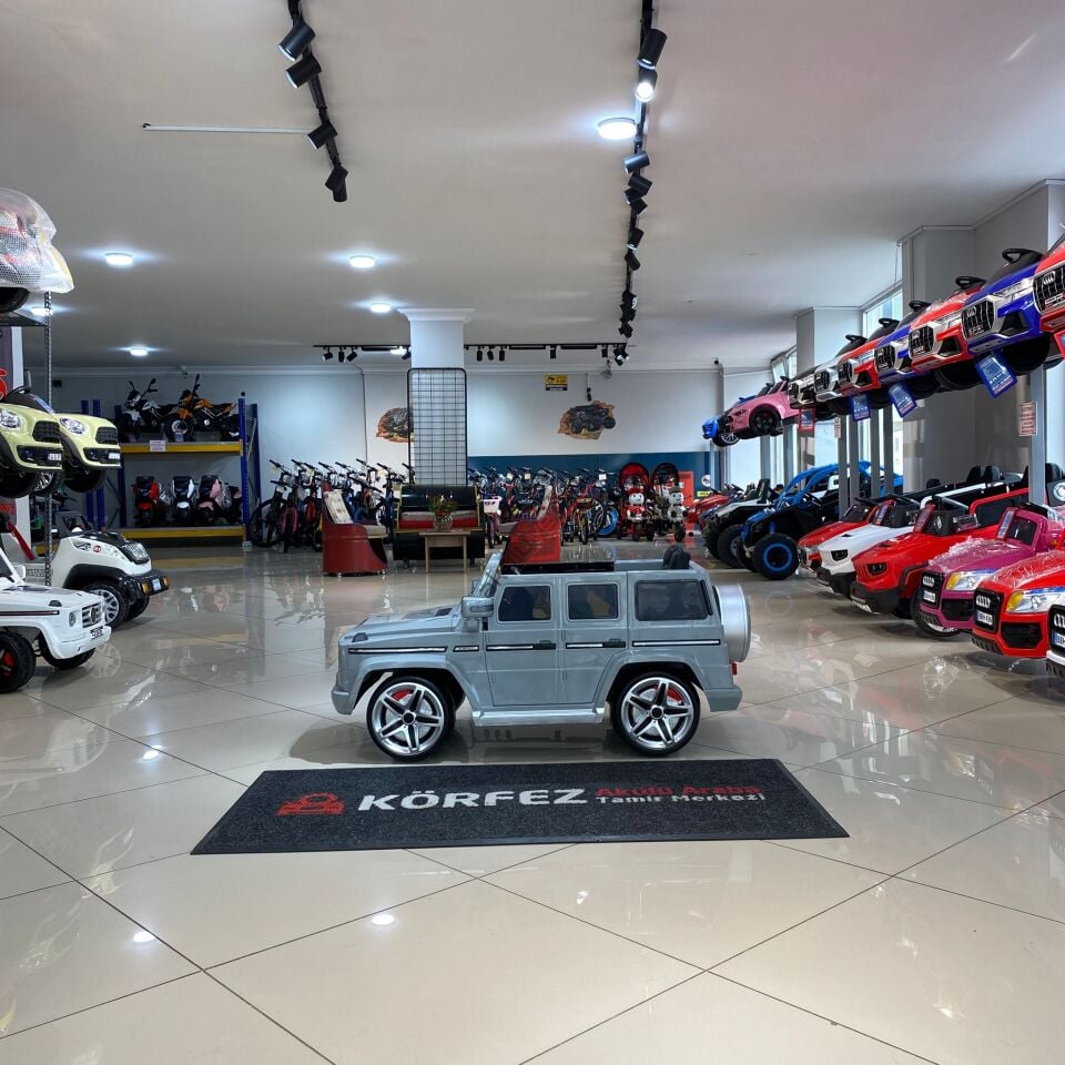 439A BHU12 AKÜLÜ JEEP 12V NARDO GRİ BOYALI