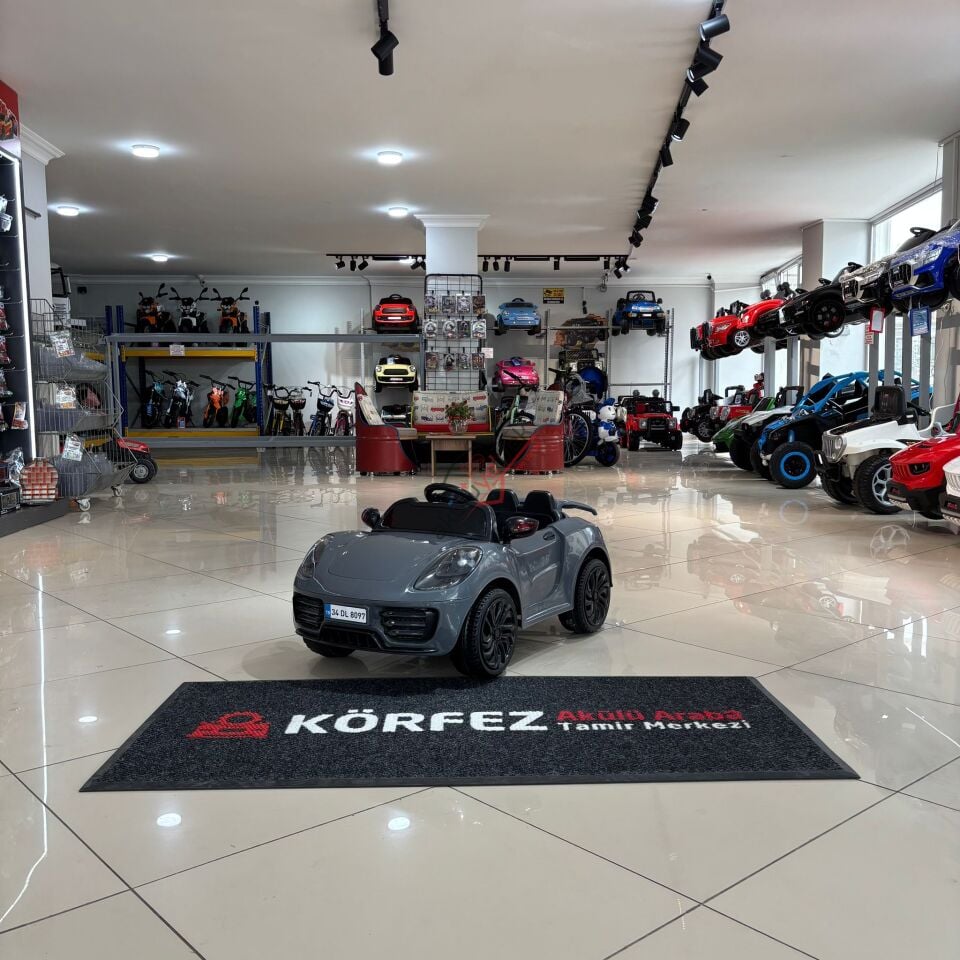 Dolu Daytona 8097 12 V Uzaktan Kumandalı Akülü Araba