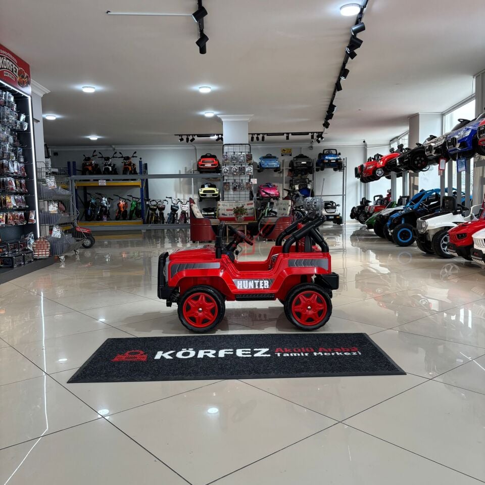 Hunter Akülü Araba  12 Volt-Uzaktan Kumandalı 8081